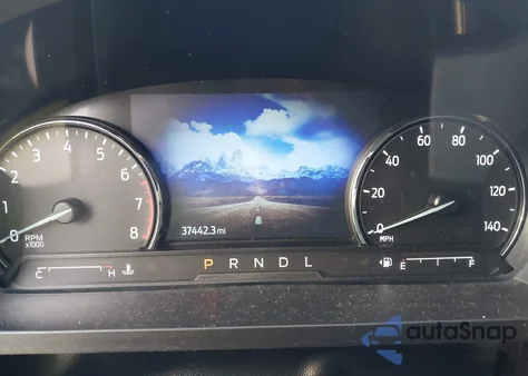 2022 Ford Explorer Xlt z USA, uszkodzony, nr VIN 1FMSK7DH9NGC29587